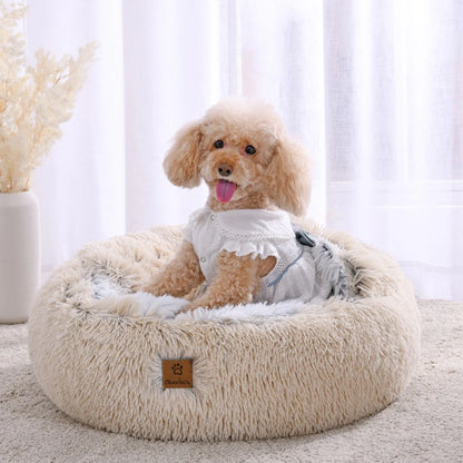 Charlie’s – Snookie Hooded Pet Bed – Faux Fur – Cream