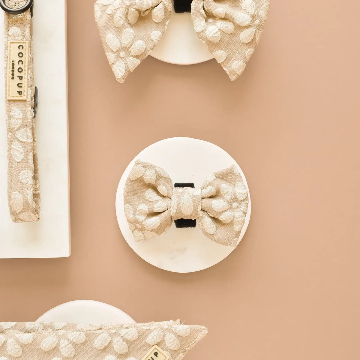 Cocopup London – LUXE Bow Tie – Mocha Flower