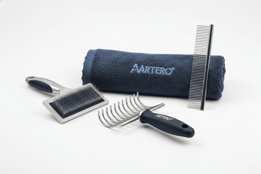 create a picture of Artero products, Universal slicker brush, Ionized absorbent towel, shedding rake and comb
